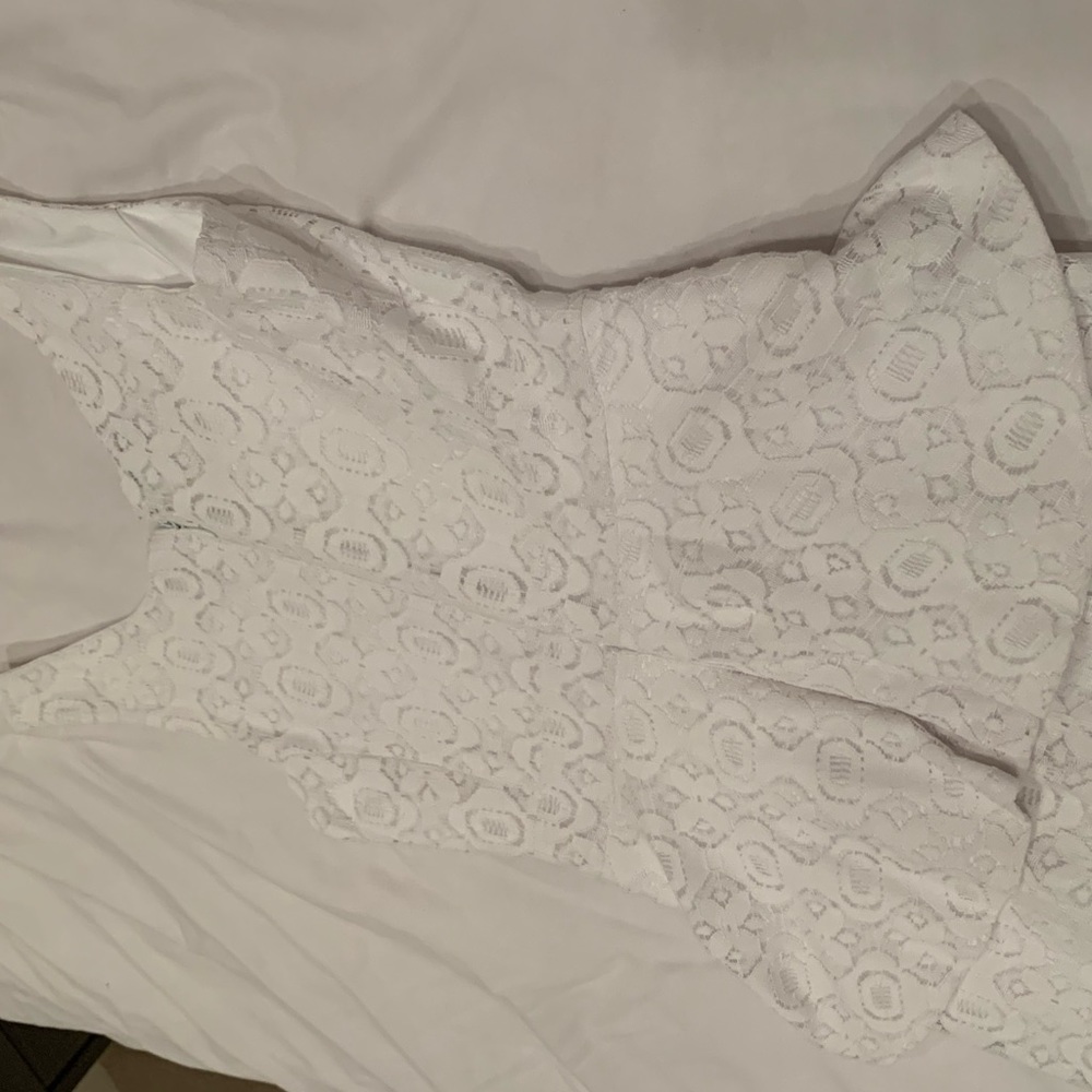 Bebe white lace dress size 0